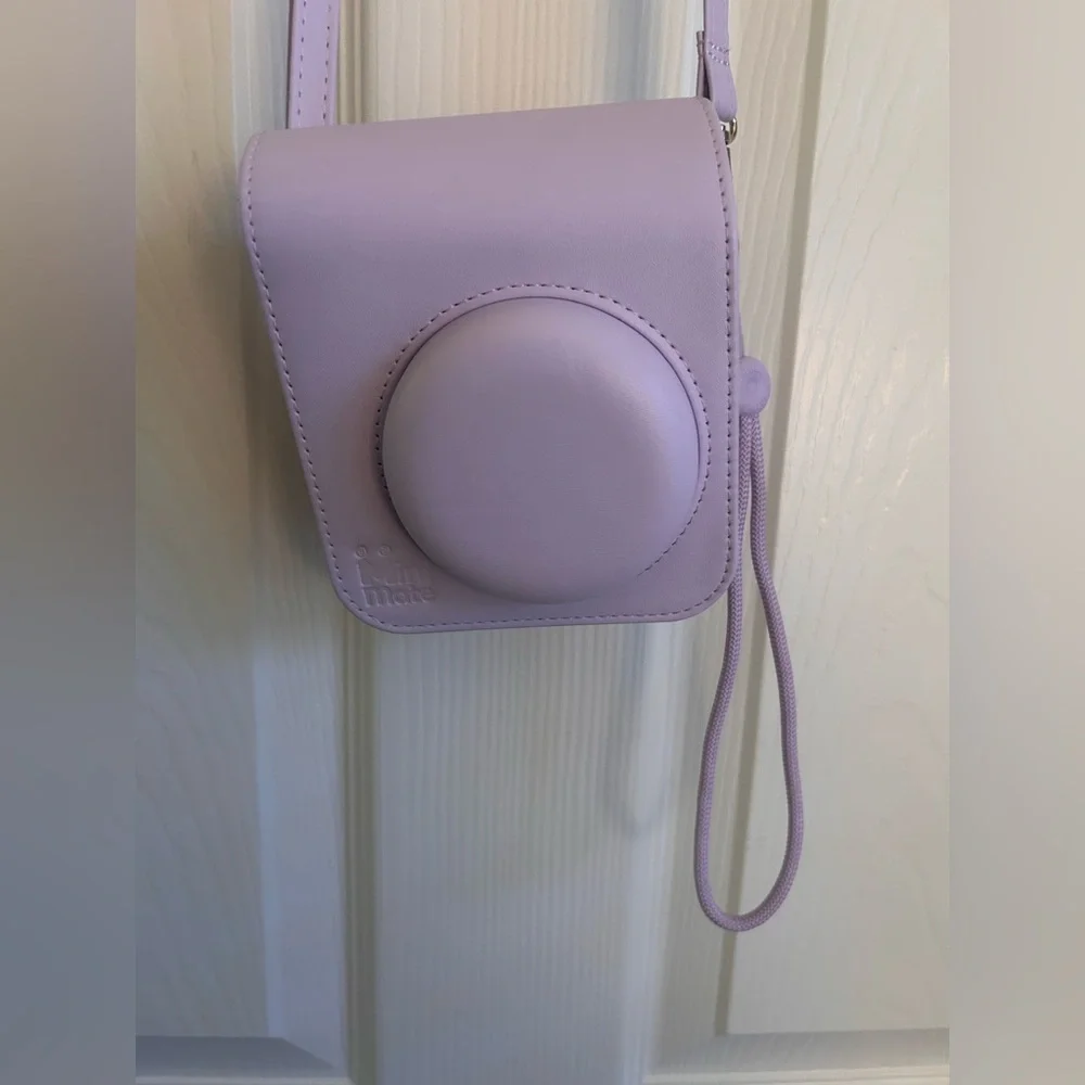 INSTAX 12 fujifilm (like new) instant camera - Picture 7 of 11